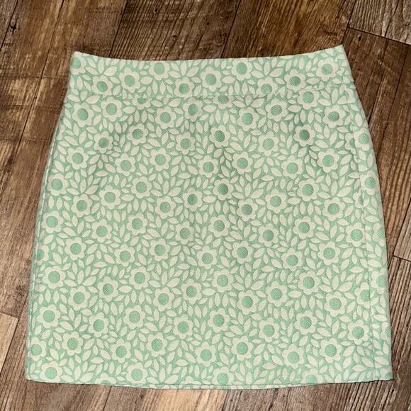 Loft Petite Spring Green Floral Jacquard Retro Mini Skirt Size 4P - Picture 2 of 11